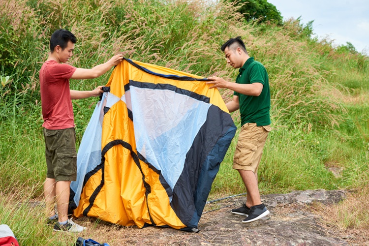 steps for Cleaning a Musty Tent